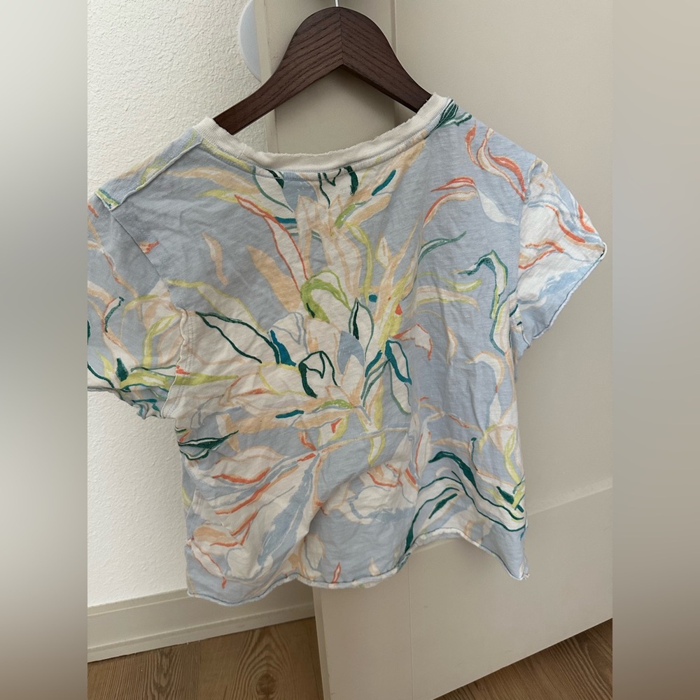 Anthropologie tee - Picture 3 of 4